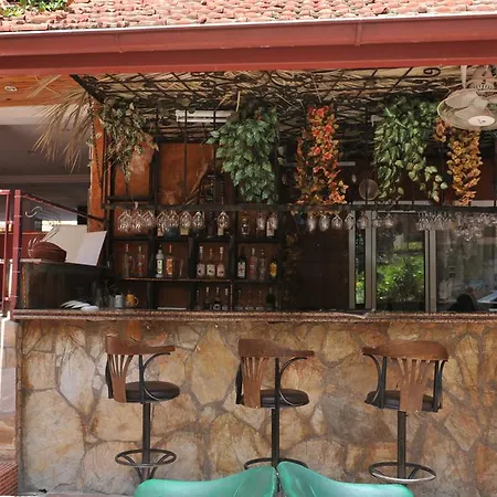 Otel House